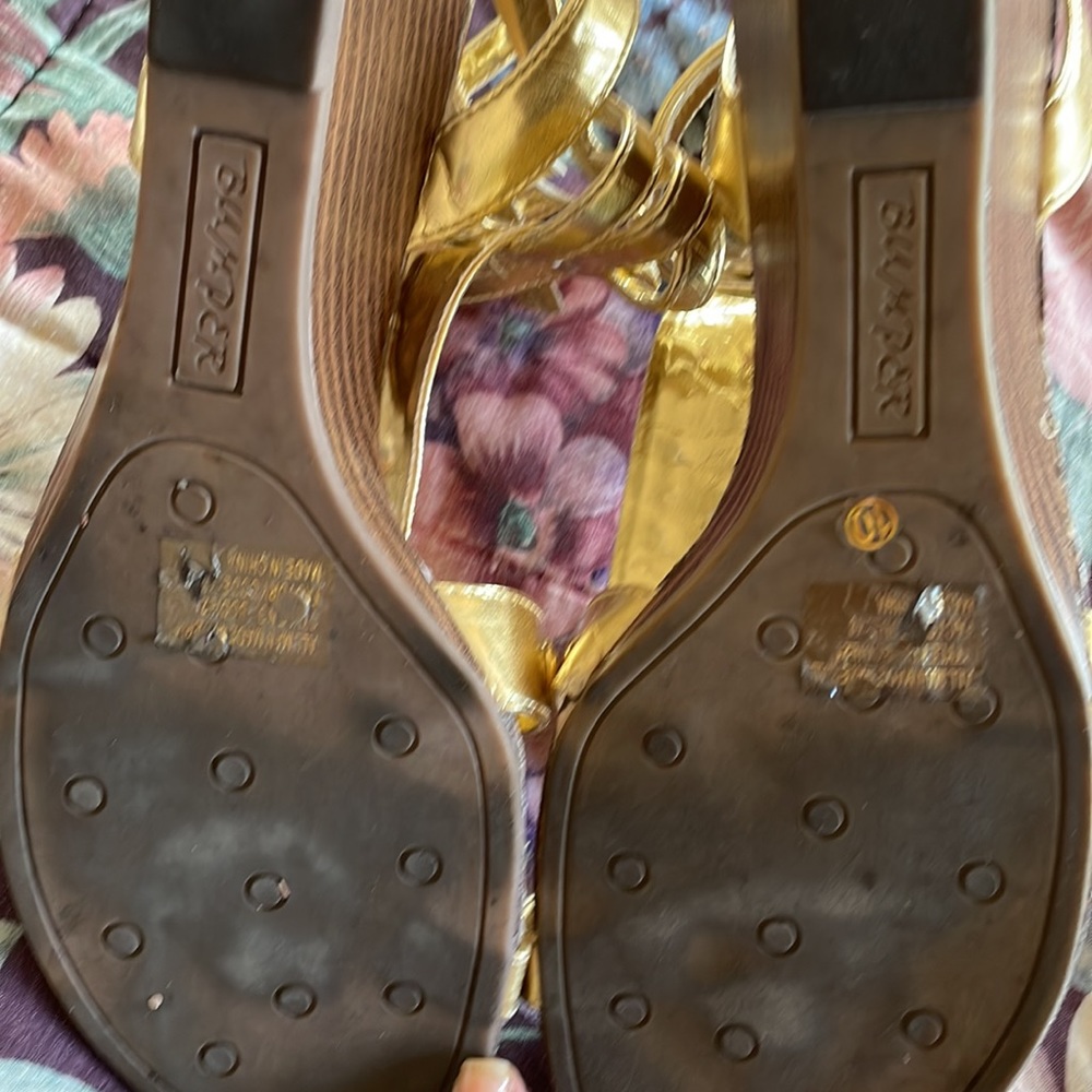 Sandals - Picture 5 of 5